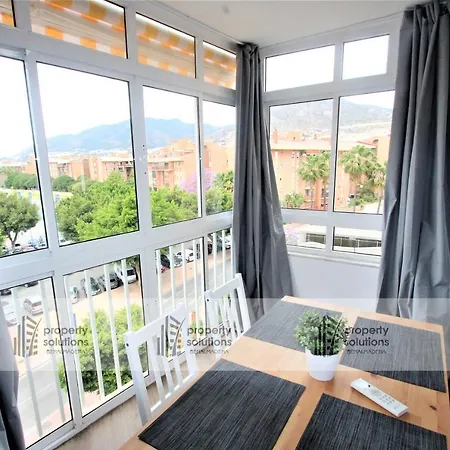 Apartment 508 Piscis: Mountain-view With Pool Benalmadena