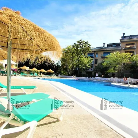 508 Piscis: Mountain-view With Pool