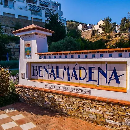 508 Piscis: Mountain-view With Pool Benalmadena